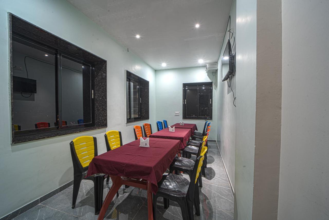 Hotel Saheb Kolhapur Eksteriør bilde