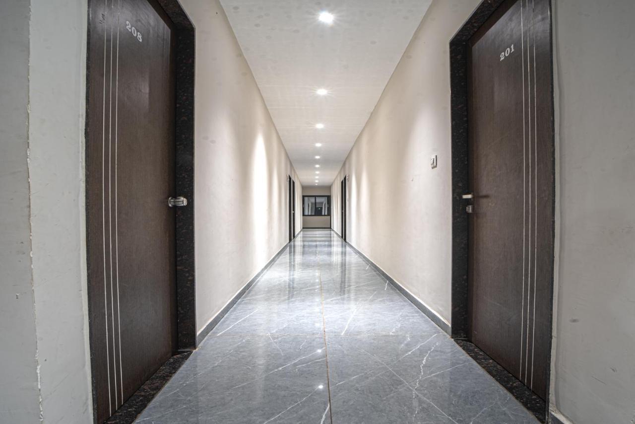 Hotel Saheb Kolhapur Eksteriør bilde
