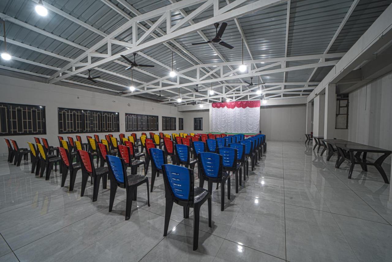 Hotel Saheb Kolhapur Eksteriør bilde
