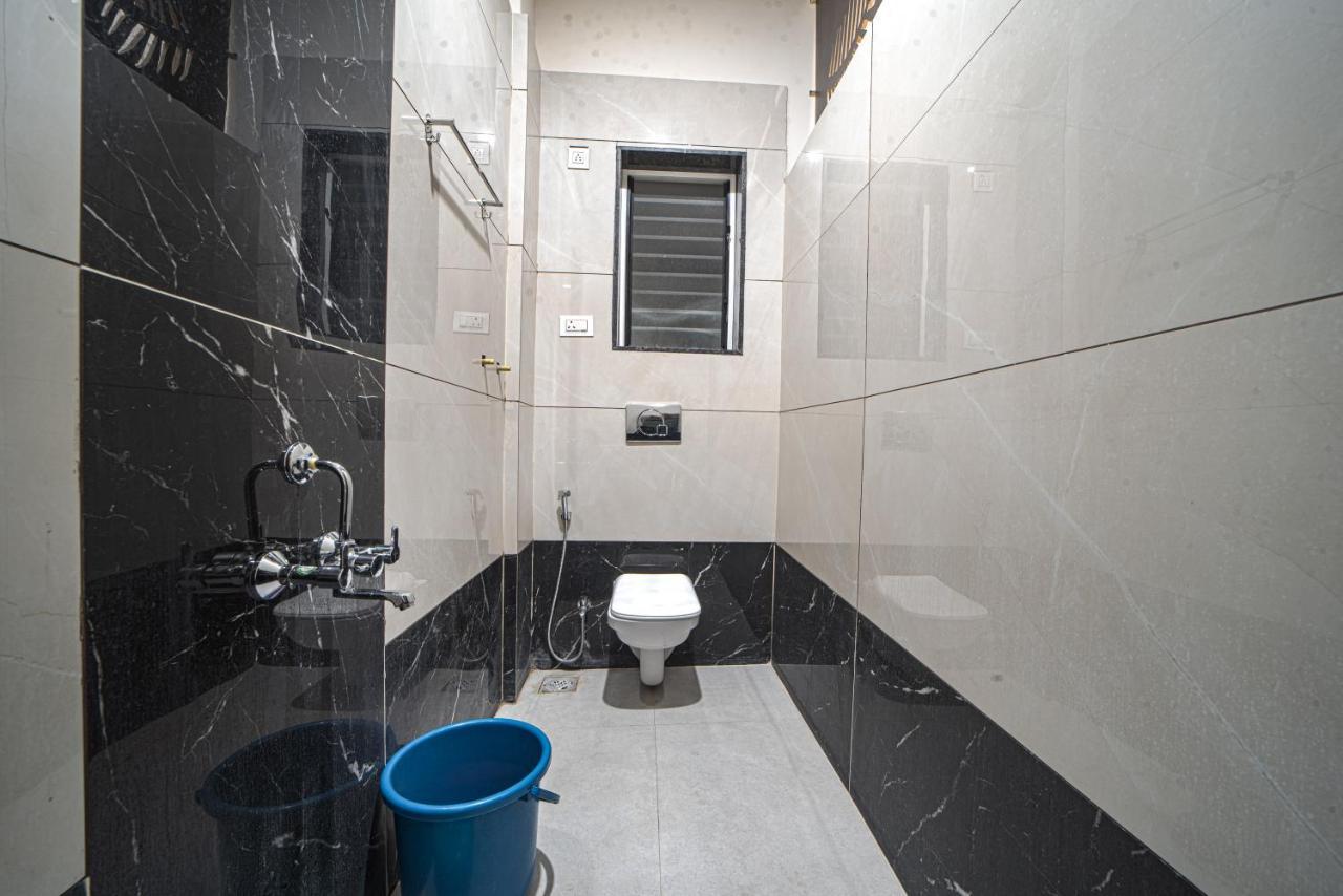 Hotel Saheb Kolhapur Eksteriør bilde
