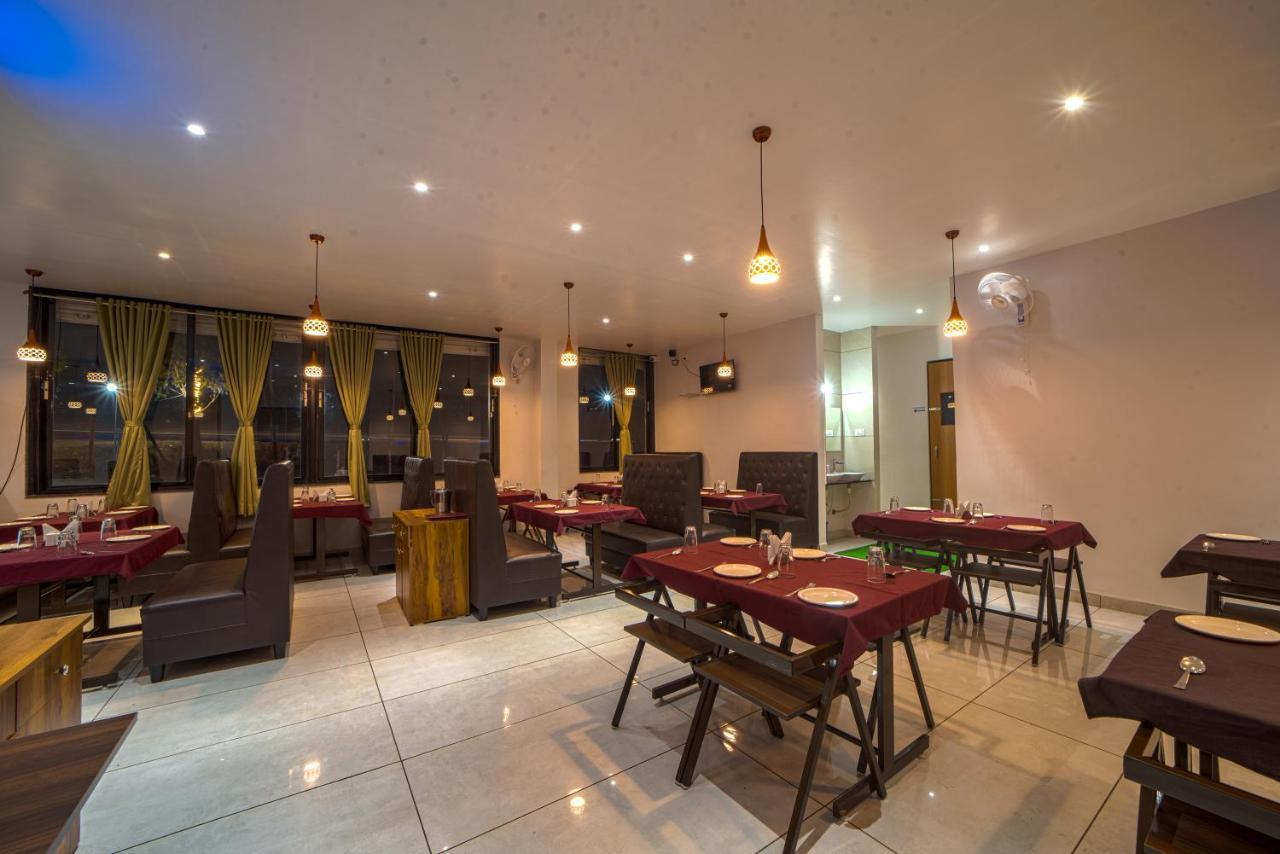 Hotel Saheb Kolhapur Eksteriør bilde
